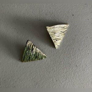 Lot of 2 vintage costume jewelry